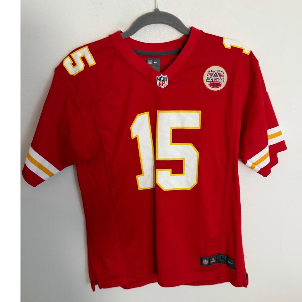 Nike Patrick Mahomes Kansas City Cheifs Jersey youth large